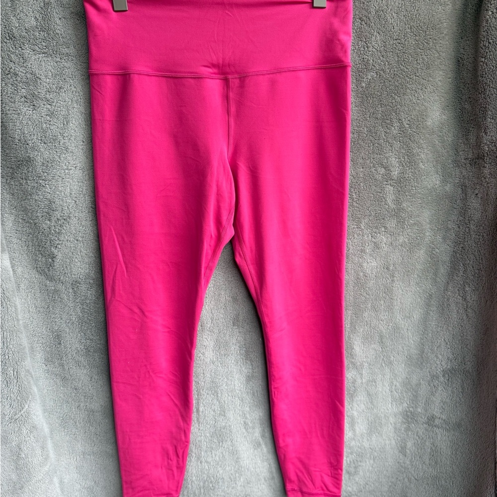 Athleta Elation 7/8 Leggings Size L